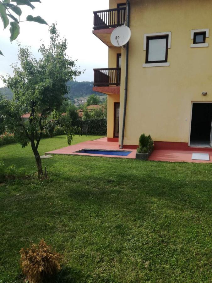 Fiar Apartment Sarajevo Exterior photo